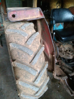 ขาย 118,000 รถไถแมสซี่เฟอกูสัน 77แรง ขาย 118,000 รถไถแมสซี่เฟอกูสัน 77แรง