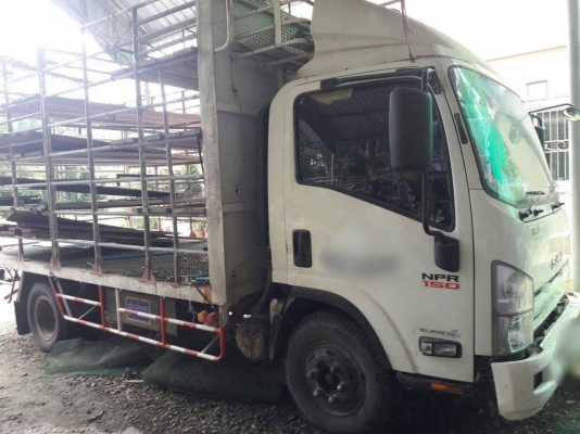 รถอีซูซุ 6 ล้อ ( ไม่ดั้ม ) NPR 150 แรงม้า ปี 53. สนใจติดต่อ 081 - 6079515