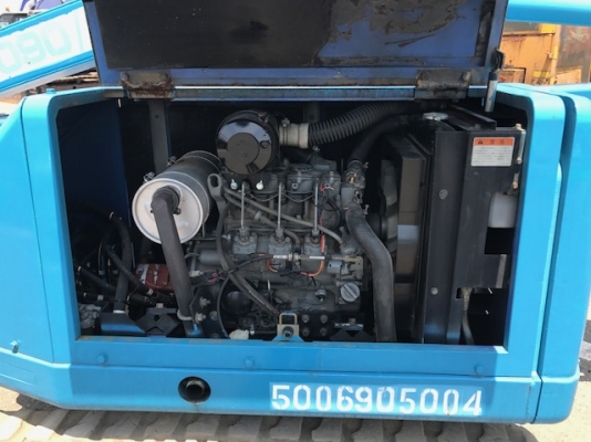 Maeda HF090 : รถกระเช้า Boom lift สูง 9 เมตร นำเข้าจากญี่ปุ่น โทร. 080-6565422 (หนิง)