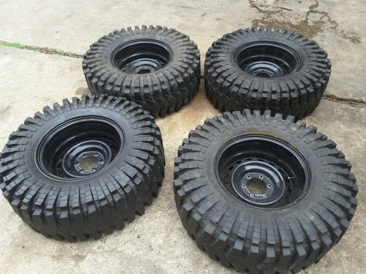 กะทะผ่า ET-45 ยาง Maxxis Trepador MT 37-12.5-17