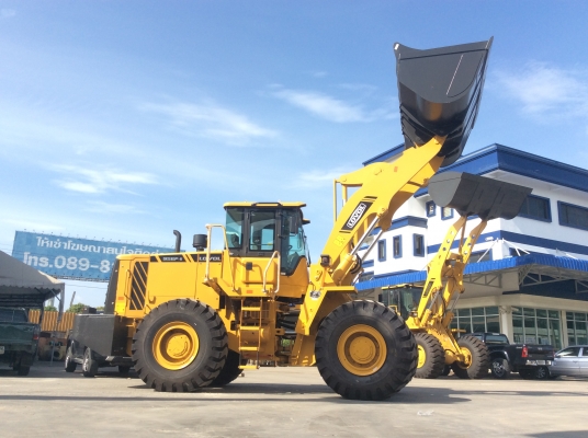 พิเศษ!!! LOVOL รุ่น FL956F-II เป็นรถใหม่นอก สภาพสวยไม่เคยใช้งานในไทย