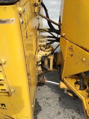 รถบด SAKAI TW500-1 รุ่นใหม่ยอดนิยม จากญี่ปุ่นแท้ๆ เครื่อง Isuzu ฝาเรียบ