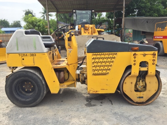 รถบด SAKAI TW500-1 รุ่นใหม่ยอดนิยม จากญี่ปุ่นแท้ๆ เครื่อง Isuzu ฝาเรียบ