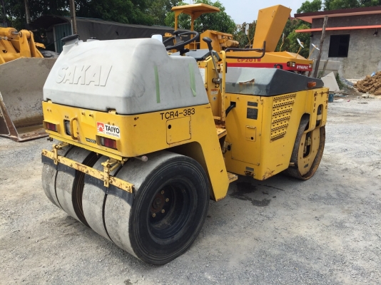 รถบด SAKAI TW500-1 รุ่นใหม่ยอดนิยม จากญี่ปุ่นแท้ๆ เครื่อง Isuzu ฝาเรียบ