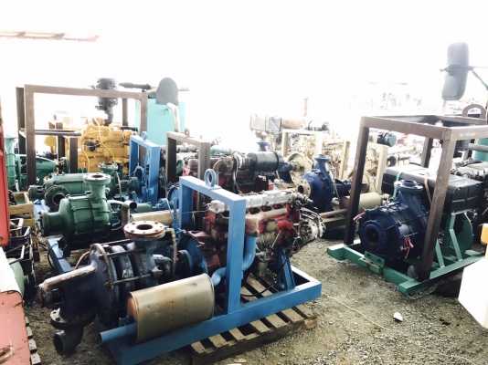 ปั๊มน้ำชนเครื่องยนต์พร้อมใช้งาน