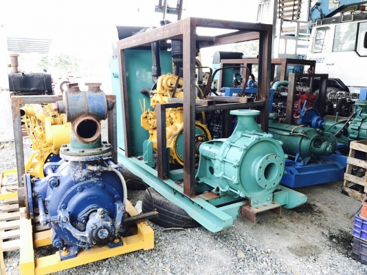 ปั๊มน้ำชนเครื่องยนต์พร้อมใช้งาน