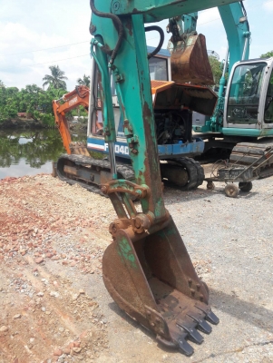 ขายKOMATSU  PC40-7  เก่าญี่ปุ่นแท้  สภาพสวย  เดิมๆ  มีลายแย๊ก  เครื่องปั๊มดี  ลองระบบกันได้ทุกวัน  โทร  089-3818694  ดวงนภา