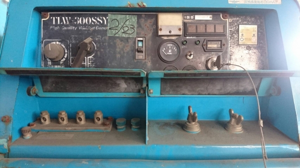 เครื่องเชื่อม และ ปั่นไฟ เดนโย่ มือสองญี่ปุ่น รุ่น TLW-300SSWY by OEK