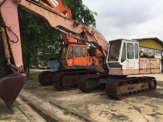 ขายรถขุด YS750-2 ราคา650,000บาท ขายรถขุด YS750-2 ราคา650,000บาท