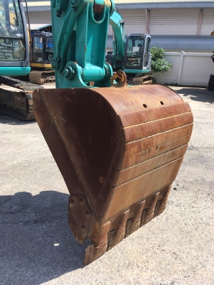 รถขุดKOBELCO รุ่น SK135SR-1ES YY04ถึงไทยแล้วคับราคาไม่แพง รถขุดKOBELCO รุ่น SK135SR-1ES YY04ถึงไทยแล้วคับราคาไม่แพง