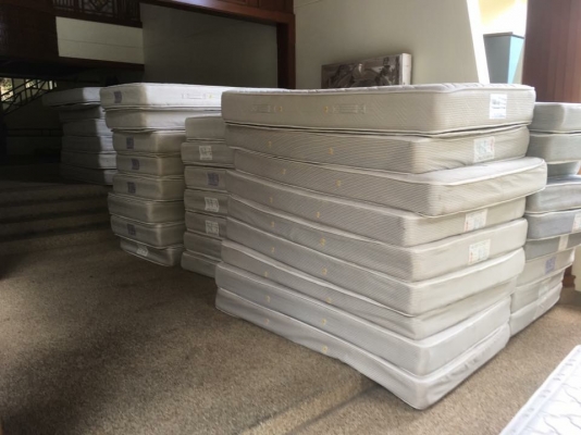 ขายของใช้ภายในห้อง รร หลายรายการราคาปลีก ส่ง ครับ
