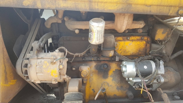 ขาย รถตัก KOMATSU JH30 สภาพใช้งานได้ดี เครื่องดี เกียร์ดี ปั้มดี ยางไม่ค่อยสวยครับ ราคาต่อรองได้