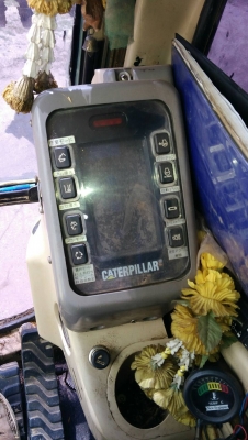 ขายรถขุดแบ็คโฮCAT320B ช่วงล่างเเต็ม เครื่องแน่น ปั้มแรง รถสวย เอกกสารอินวอยแต่สูญหายต้องแจ้งหายคัดลอกใหม่ อยู่ภาคกลาง ราคา730,000บ. สนใจ 0835601591 หรือ 0903494058