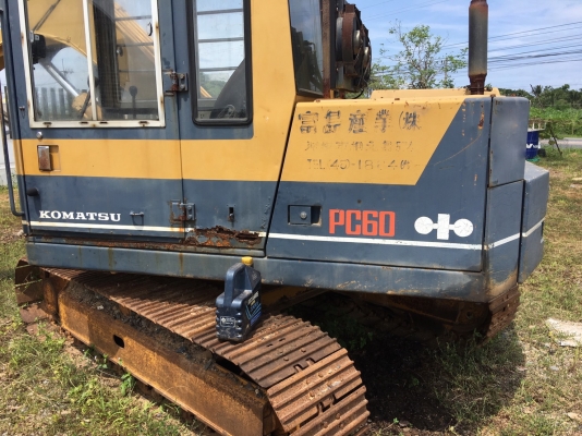 รถแบคโฮ KOMATSU PC 60 สนใจติดต่อ 081 - 6079515
