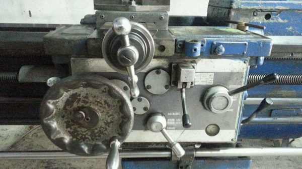 ขายกลึงญี่ปุ่น12ฟุตยันงานได้2.5เมตร3เพลามีเบรคราคาสุดประหยัด