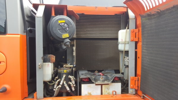 ZX120-1บูมยาวสภาพสวยเดฺิมจากญี่ปุ่นใบแทรคใหญ่