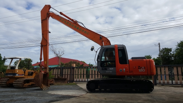 ZX120-1บูมยาวสภาพสวยเดฺิมจากญี่ปุ่นใบแทรคใหญ่