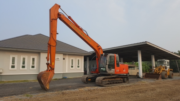 ZX120-1บูมยาวสภาพสวยเดฺิมจากญี่ปุ่นใบแทรคใหญ่