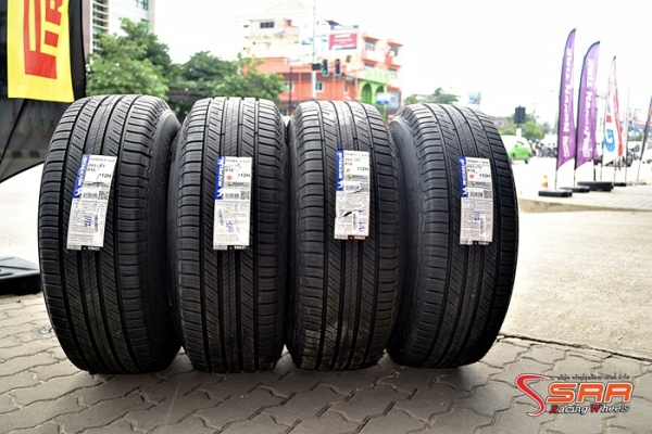 MICHELIN PRIMACY SUV 265/70R16 เส้นละ 5,500 บาท MICHELIN PRIMACY SUV 265/70R16 เส้นละ 5,500 บาท