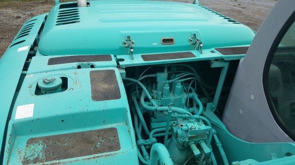 SK200M5 รถนำเข้าจากญี่ปุ่นสภาพสวยจัดราคาไม่แพง