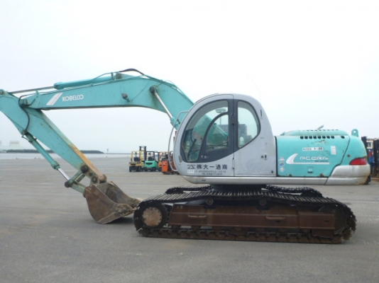 SK200M5 รถนำเข้าจากญี่ปุ่นสภาพสวยจัดราคาไม่แพง