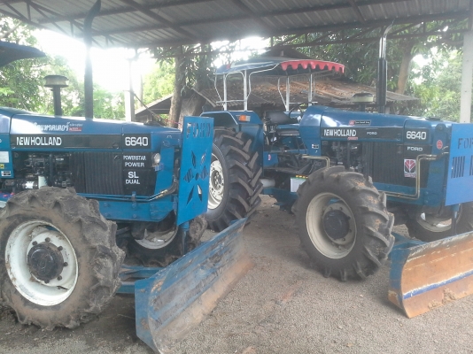 ขาย 6640 นิวฮอแลนด้นหน้าหางสาม ไคเฮหลี พร้อมทะเบียน