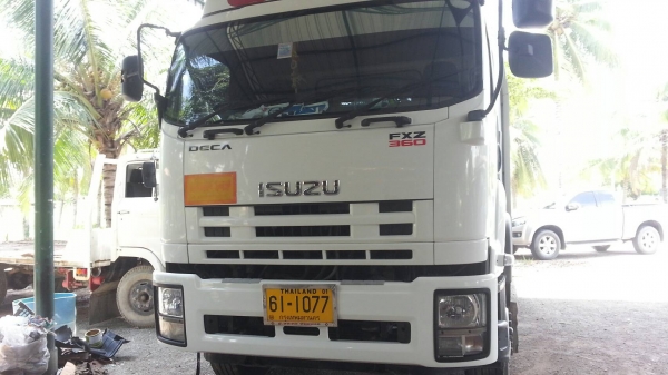 ขาย Isuzu พื้นเรึยบ 360  ปี 56 เครื่องดี เกียร์ดี คัชซีสวย สภาพสวยพร้อมใช้งาน เอกสารพร้อมโอน สนใจราคาคุยกัน 082-1698998,083-9628875