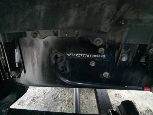 ขาย Isuzu พื้นเรึยบ 360  ปี 56 เครื่องดี เกียร์ดี คัชซีสวย สภาพสวยพร้อมใช้งาน เอกสารพร้อมโอน สนใจราคาคุยกัน 082-1698998,083-9628875