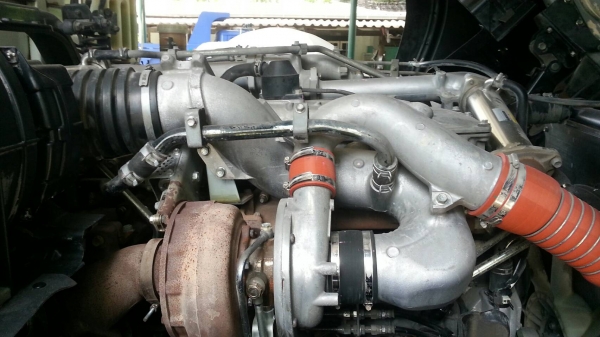 ขาย Isuzu พื้นเรึยบ 360  ปี 56 เครื่องดี เกียร์ดี คัชซีสวย สภาพสวยพร้อมใช้งาน เอกสารพร้อมโอน สนใจราคาคุยกัน 082-1698998,083-9628875