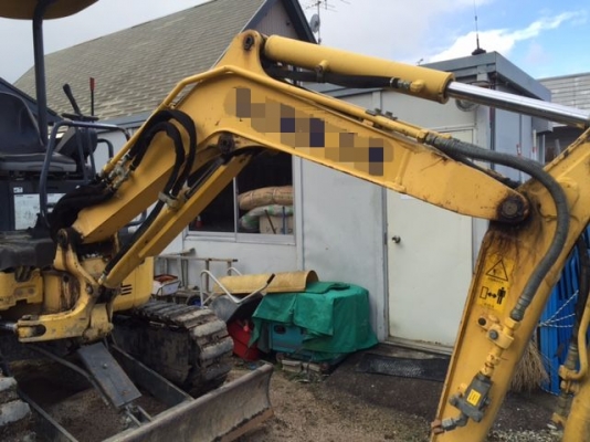 ขาย KOMATSU PC20MR-3 เก่านอกนำเข้าจากญี่ปุ่น สภาพพร้อมใช้ สนใจติดต่อ อำพล 090-9694506 / 080-3031241