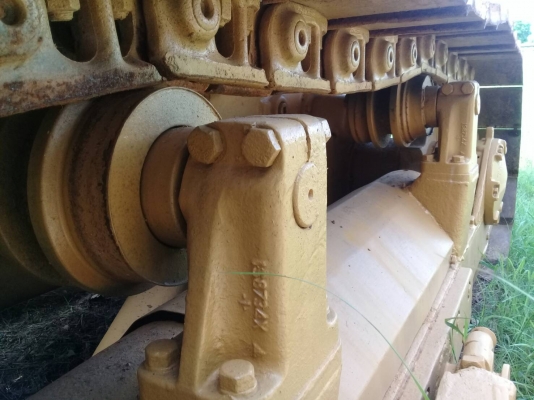 ขายคราบรถแทรกเตอร์ CAT D5D สภาพใช้งานเลย ขายคราบรถแทรกเตอร์ CAT D5D สภาพใช้งานเลย