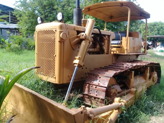 ขายคราบรถแทรกเตอร์ CAT D5D สภาพใช้งานเลย ขายคราบรถแทรกเตอร์ CAT D5D สภาพใช้งานเลย