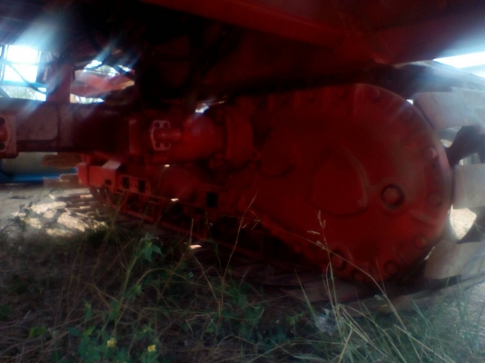 รถเกี่ยวข้าวศักดิ์พัฒนา ตัวเดิน12HT เครื่องHino 6HH210 turbo ปั้มพ์ไดกินส์ รถเกี่ยวข้าวศักดิ์พัฒนา ตัวเดิน12HT เครื่องHino 6HH210 turbo ปั้มพ์ไดกินส์