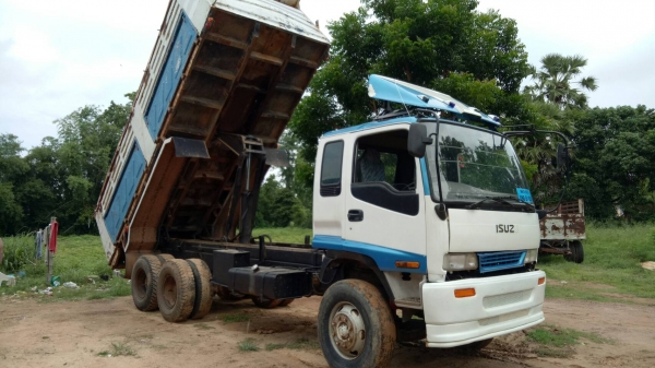 ขายด่วนๆISUZU DECA270ยูโรวันสองเพลาดั้มสภาพพร้อมใช้งานเครื่องเดิมเกียร์เดิมๆโทรไอดี0990035892 ขายด่วนๆISUZU DECA270ยูโรวันสองเพลาดั้มสภาพพร้อมใช้งานเครื่องเดิมเกียร์เดิมๆโทรไอดี0990035892