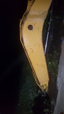 ขายบูมอามบุ่งกี๋KOMATSU PC200 ขายบูมอามบุ่งกี๋KOMATSU PC200