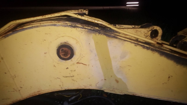 ขายบูมอามบุ่งกี๋KOMATSU PC200 ขายบูมอามบุ่งกี๋KOMATSU PC200