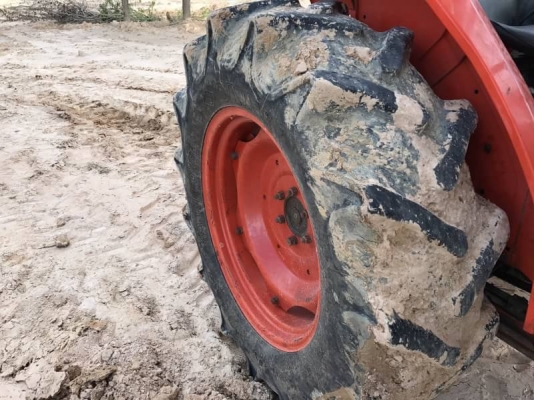 ขาย 198,000 บาท KUBOTA L4508 เครื่องดี เกียร์ดี (ใบมีดหน้า -หาง 6 ) ระบไฮโดรลิก หางไม่ตก สภาพพร้อมทำงาน เอกสารเล่มทะเบียน รถอยู่ จ.สุรินทร์ โทร&ไอดีไลน์ 0610710295 ขาย 198,000 บาท KUBOTA L4508 เครื่องดี เกียร์ดี (ใบมีดหน้า -หาง 6 ) ระบไฮโดรลิก หางไม่ตก สภาพพร้อมทำงาน เอกสารเล่มทะเบียน รถอยู่ จ.สุรินทร์ โทร&ไอดีไลน์ 0610710295
