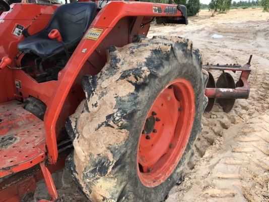 ขาย 198,000 บาท KUBOTA L4508 เครื่องดี เกียร์ดี (ใบมีดหน้า -หาง 6 ) ระบไฮโดรลิก หางไม่ตก สภาพพร้อมทำงาน เอกสารเล่มทะเบียน รถอยู่ จ.สุรินทร์ โทร&ไอดีไลน์ 0610710295 ขาย 198,000 บาท KUBOTA L4508 เครื่องดี เกียร์ดี (ใบมีดหน้า -หาง 6 ) ระบไฮโดรลิก หางไม่ตก สภาพพร้อมทำงาน เอกสารเล่มทะเบียน รถอยู่ จ.สุรินทร์ โทร&ไอดีไลน์ 0610710295