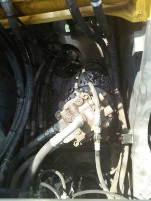 รถขุด Sumitomo SH200-5 สภาพสวยพร้อมใช้งานราคาไม่แพงครับ