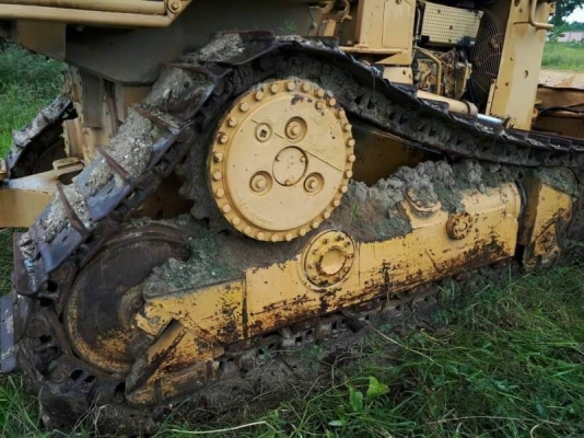 ขาย525,000$ แทรกเตอร์D5H ตีนไก่ป๊อกเกตลอย ผานดันหกทิศทาง เกียร์ท๊อก.เครื่องดี ปั้มดี ช่างล่างเต็ม เอกสารใบซื้อขาย รถอยู่ชลบุรี โทร&ไอดีไลน์ 0610710295 ขาย525,000$ แทรกเตอร์D5H ตีนไก่ป๊อกเกตลอย ผานดันหกทิศทาง เกียร์ท๊อก.เครื่องดี ปั้มดี ช่างล่างเต็ม เอกสารใบซื้อขาย รถอยู่ชลบุรี โทร&ไอดีไลน์ 0610710295