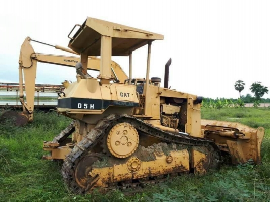 ขาย525,000$ แทรกเตอร์D5H ตีนไก่ป๊อกเกตลอย ผานดันหกทิศทาง เกียร์ท๊อก.เครื่องดี ปั้มดี ช่างล่างเต็ม เอกสารใบซื้อขาย รถอยู่ชลบุรี โทร&ไอดีไลน์ 0610710295 ขาย525,000$ แทรกเตอร์D5H ตีนไก่ป๊อกเกตลอย ผานดันหกทิศทาง เกียร์ท๊อก.เครื่องดี ปั้มดี ช่างล่างเต็ม เอกสารใบซื้อขาย รถอยู่ชลบุรี โทร&ไอดีไลน์ 0610710295