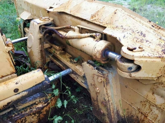 ขาย525,000$ แทรกเตอร์D5H ตีนไก่ป๊อกเกตลอย ผานดันหกทิศทาง เกียร์ท๊อก.เครื่องดี ปั้มดี ช่างล่างเต็ม เอกสารใบซื้อขาย รถอยู่ชลบุรี โทร&ไอดีไลน์ 0610710295 ขาย525,000$ แทรกเตอร์D5H ตีนไก่ป๊อกเกตลอย ผานดันหกทิศทาง เกียร์ท๊อก.เครื่องดี ปั้มดี ช่างล่างเต็ม เอกสารใบซื้อขาย รถอยู่ชลบุรี โทร&ไอดีไลน์ 0610710295