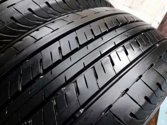 ยางรถยนต์มือสอง BRIDGESTONE รุ่น DURAVIS R611. 215 65R16 สัปดาที่37ปี2016 ลงพื้นปลายปี2016 สภาพสวยมากๆไร้ที่ติ ดอกเต็มๆ90\%คุ้มสุดๆใช้อีกยาวๆไม่แพง