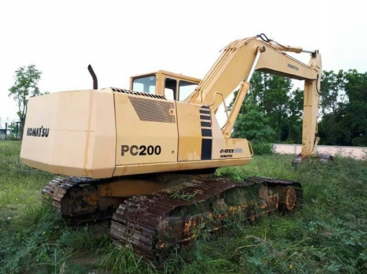 ขาย. 595,000฿. KOMATSU.PC200-5 คอนโทรลสั้น เอกสารอินวอยท์ เครื่องดี ปั้มดี เอวแน่น.โซ่หนา   รถอยู่ชลบุรี โทร&amp;ไอดีไลน์ 0610710295