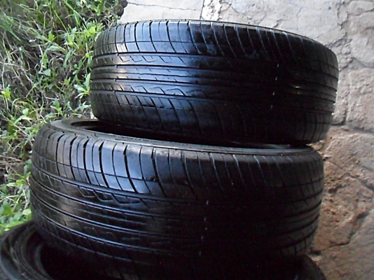 ยางซิ่ง17 Achilles 215-45-17ลงพื้นปี15 เส้นละ375 ยางซิ่ง17 Achilles 215-45-17ลงพื้นปี15 เส้นละ375