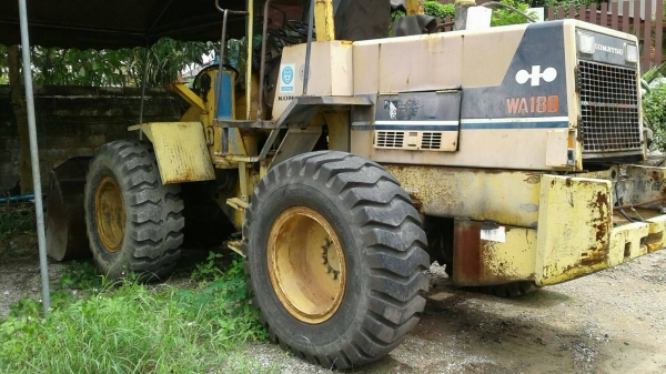 ขายรถตักล้อยาง KOMATSU WA180-1