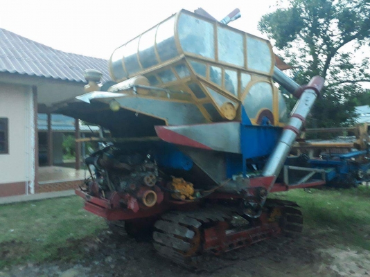 ขายรถเกี่ยว ขายรถเกี่ยว