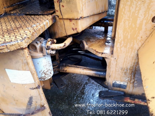 รถตักล้อยาง KOMATSU 505 ขับ 4WD เอวอ่อน ยกสูง 3-4 เมตร พร้อมใช้ รถตักล้อยาง KOMATSU 505 ขับ 4WD เอวอ่อน ยกสูง 3-4 เมตร พร้อมใช้