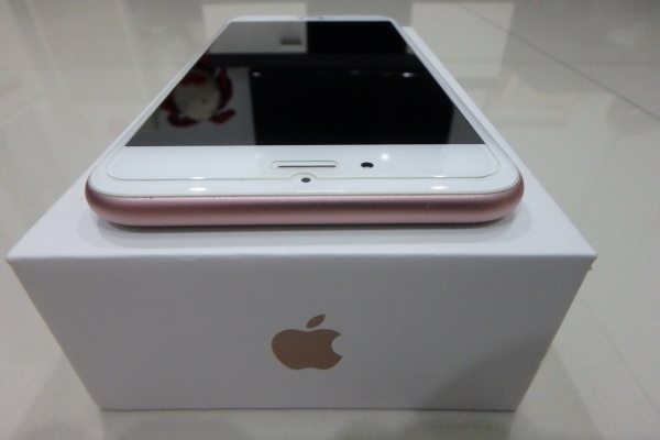 ลดราคา-Iphone 6S Plus 16 GB ครบกล่อง สภาพใหม่ เครื่องไทย ส่งฟรี