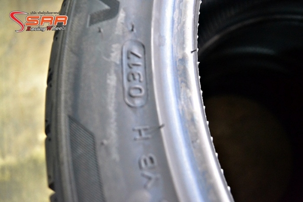 HANKOOK V12-EVO2 245/40R17 เส้นละ 3,800 บาท